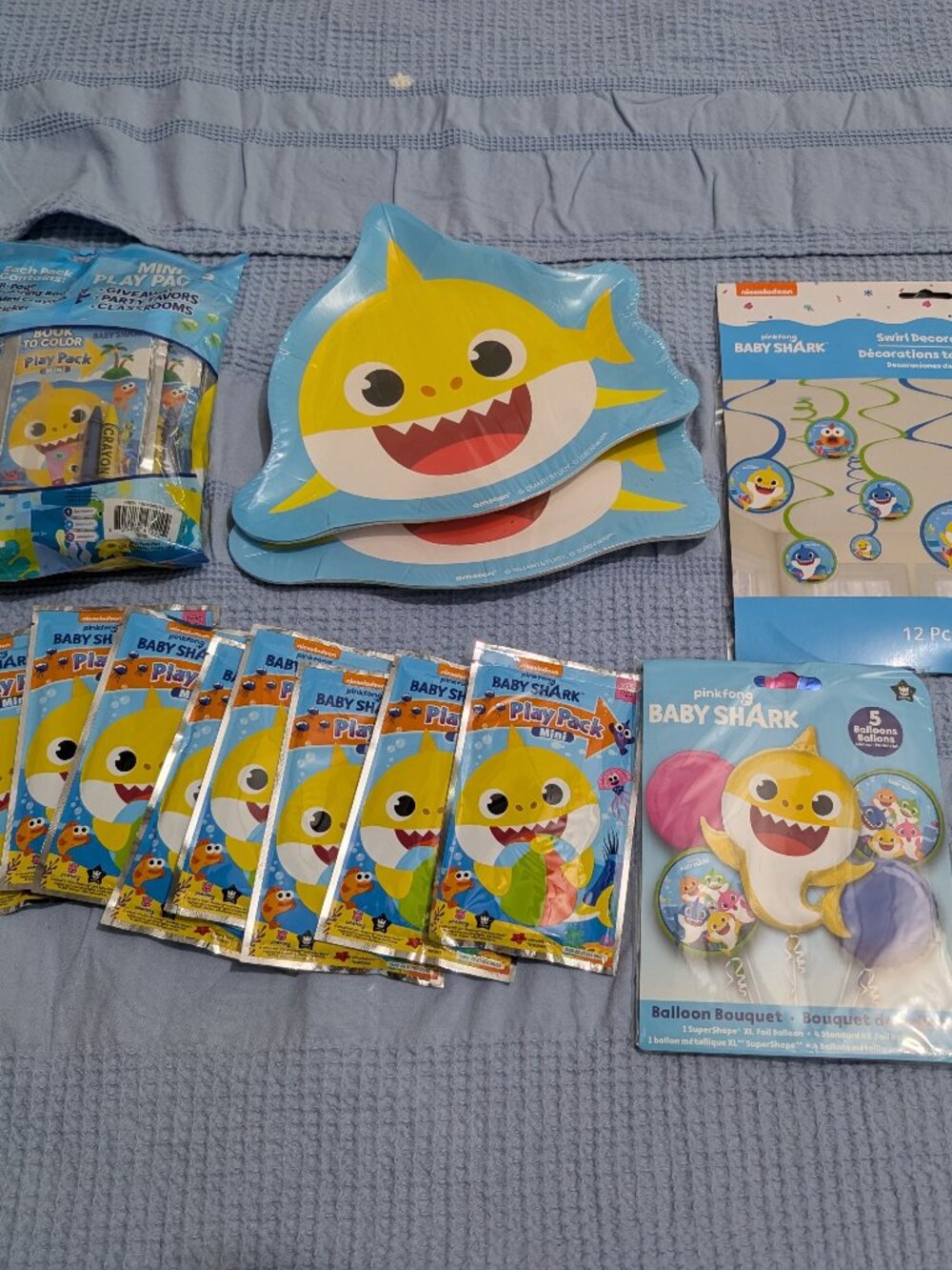 Nickelodeon Baby Shark Kids Birthday Party Supply LOT Plates Swirls & Balloons